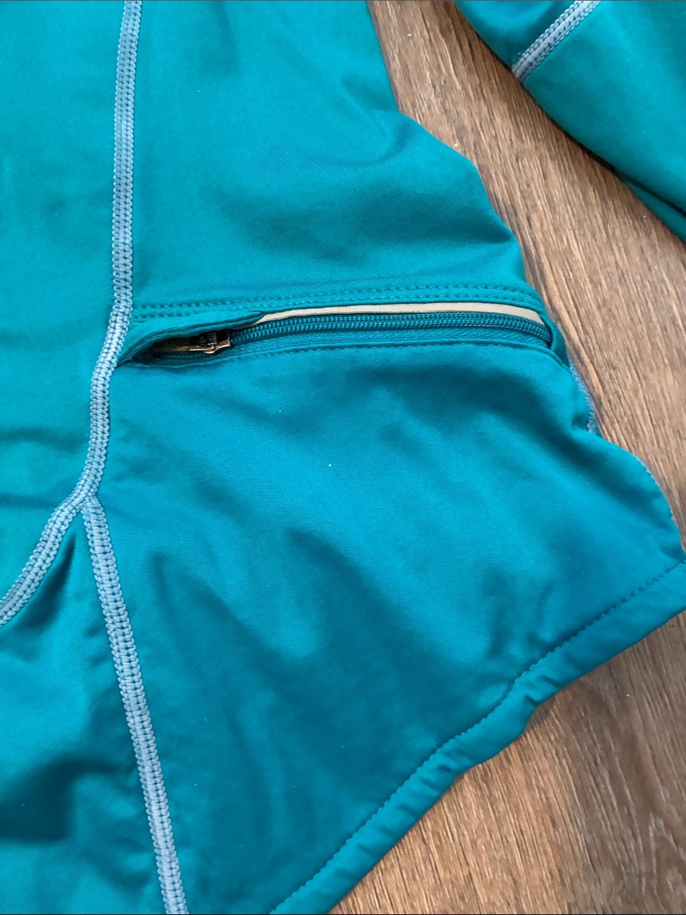 Nike Running Jacket - Picture 10 of 10